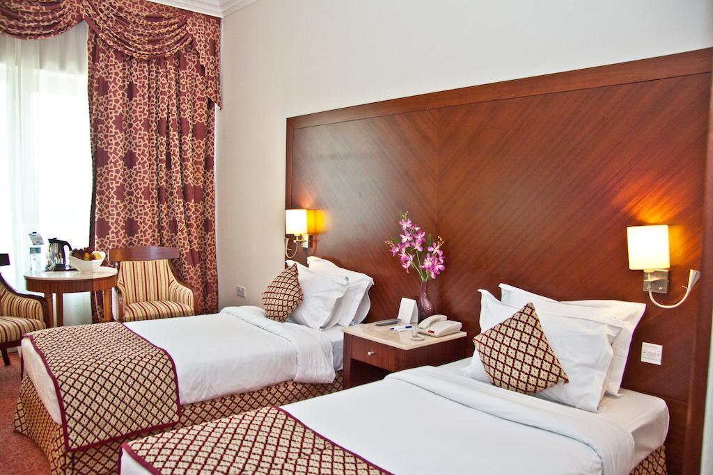 Regent Palace Hotel Dubai Dış mekan fotoğraf